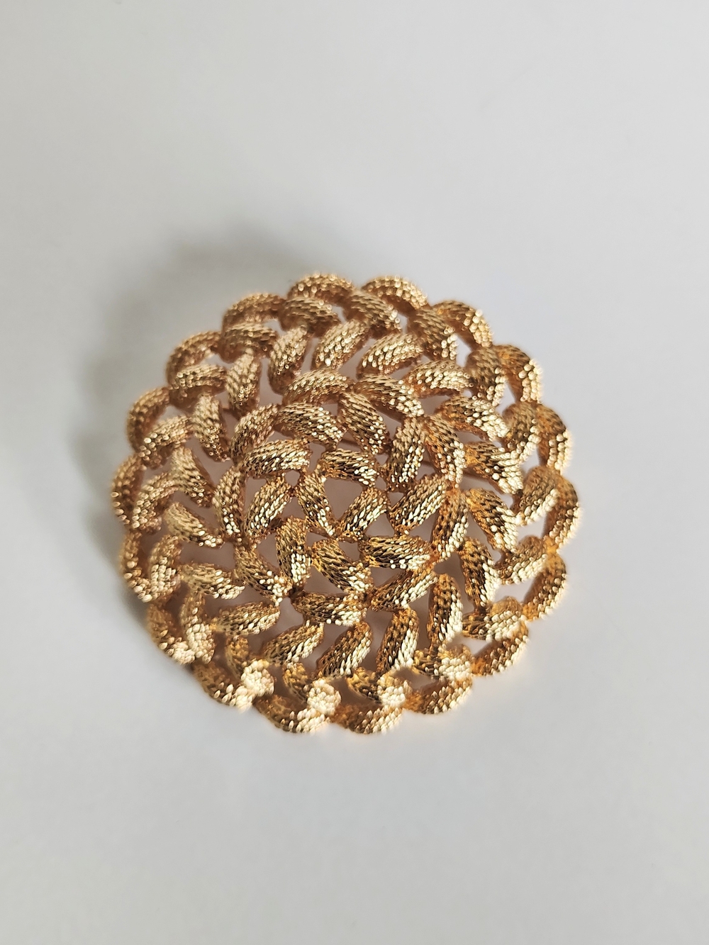 Vintage Monet Etude Gold Tone Brooch